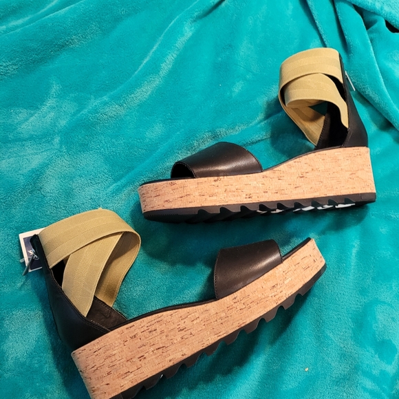 Nwt sorel cork bottom wedge sandals size 11 - Picture 7 of 8